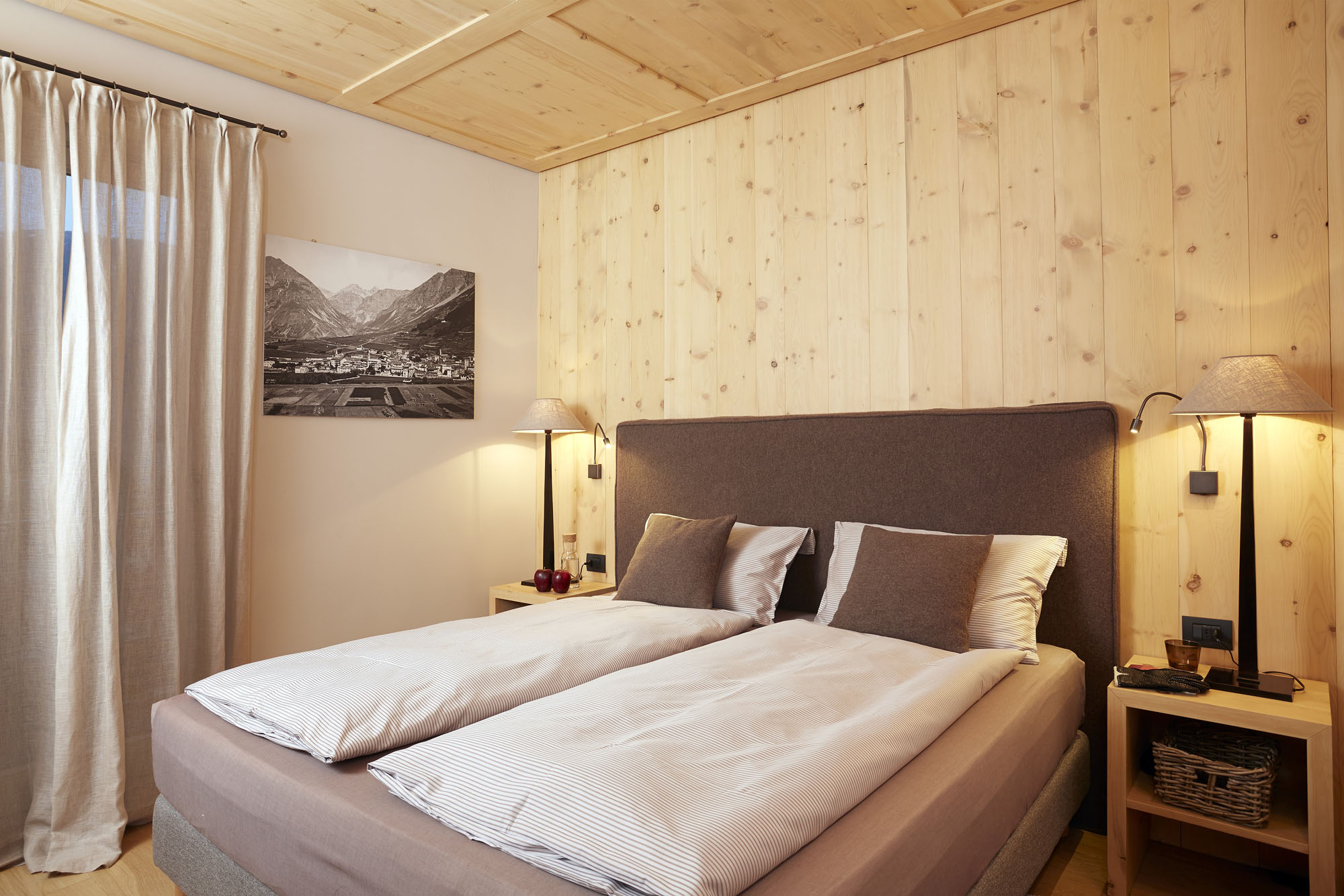 italien, bormio, Santa Caterina - Valdidentro, livigno, snowboard reisen, skiurlaub, berlin bus, busreisen, gruppenreisen, skireisen, sporthotel, kinder ski, sportclub, skihütte, preiswert, genzianella, familienreisen