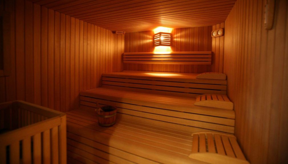 Hotel Sella Ronda - Sauna snowboard reisen, skiurlaub, berlin bus, busreisen, gruppenreisen, skireisen, sporthotel, kinder ski, sportclub, skihütte, preiswert, campitello, dolomiti superski, Sella Ronda