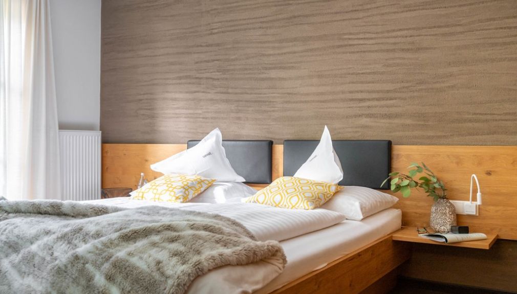 Sportclub Silvretta Montafon - Doppelzimmer Basic skireisen, österreich, busreisen, günstig, montafon, gaschurn, snowboardreisen, familie, berlin,