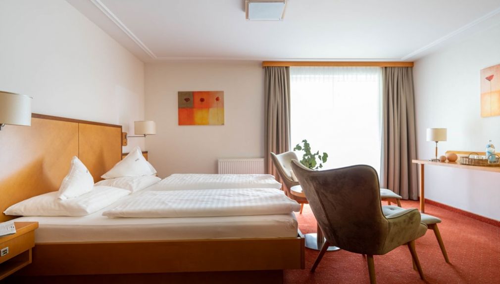 Sportclub Silvretta Montafon - Doppelzimmer Standard skireisen, österreich, busreisen, günstig, montafon, gaschurn, snowboardreisen, familie, berlin,